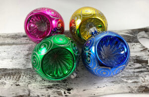 Christmas baubles 291/277/8/4pcs - retro