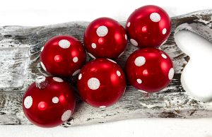 Vianočné gule 26/2038/6/6ks - červené + biele bodky