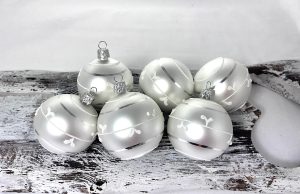 Vianočné gule 24/8830/6/6ks - biele a lakové kruhy