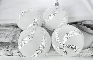 Vianočné gule 20/8550-4/10/4ks - biela, strieb. štvorce