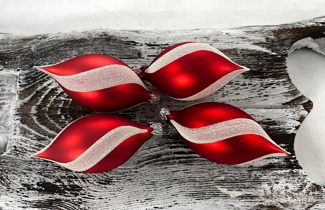 Christmas olives 34/987/8x4/4pcs - red matte 1 Christmas olives 34/987/8x4/4pcs - red matte